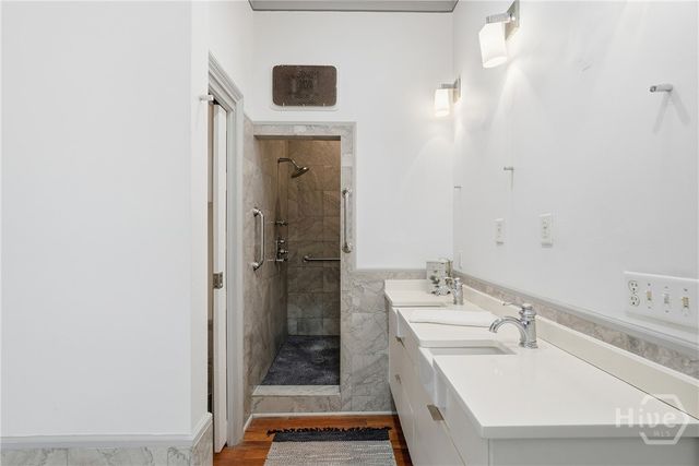 407 E Hall Street, Savannah, GA 31401