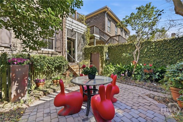 407 E Hall Street, Savannah, GA 31401