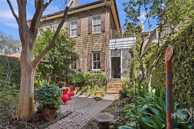 407 E Hall Street, Savannah, GA 31401