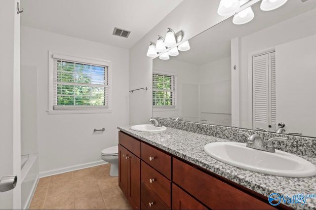 2906 Hunterwood Drive SE, Decatur, AL 35601