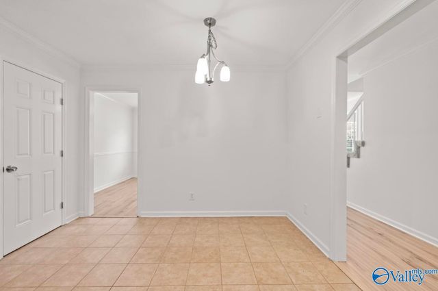 2906 Hunterwood Drive SE, Decatur, AL 35601