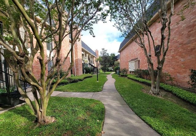 1601 S Shepherd Drive 164, Houston, TX 77019