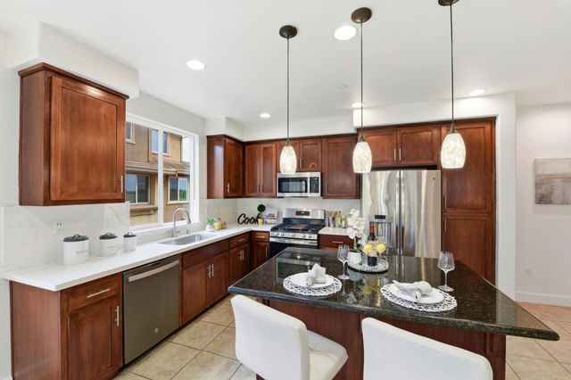 1617 Lee Way, Milpitas, CA 95035