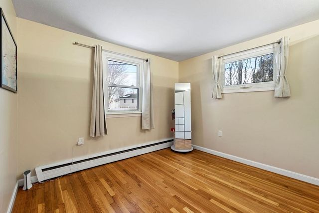 15 Kelwyn Drive, Rollinsford, NH 03078