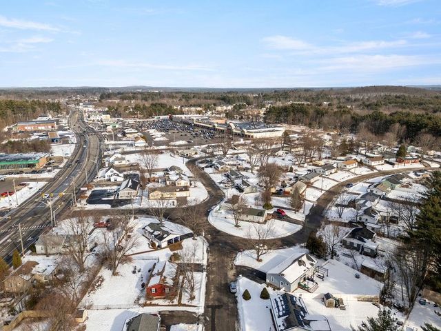 15 Kelwyn Drive, Rollinsford, NH 03078