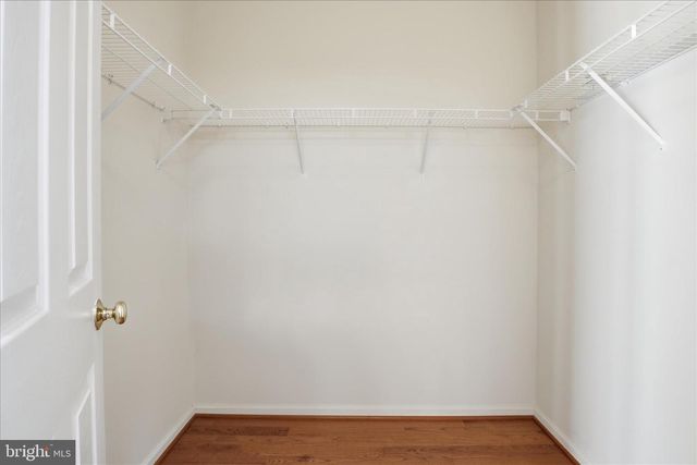 20432 HOMELAND TER, Ashburn, VA 20147