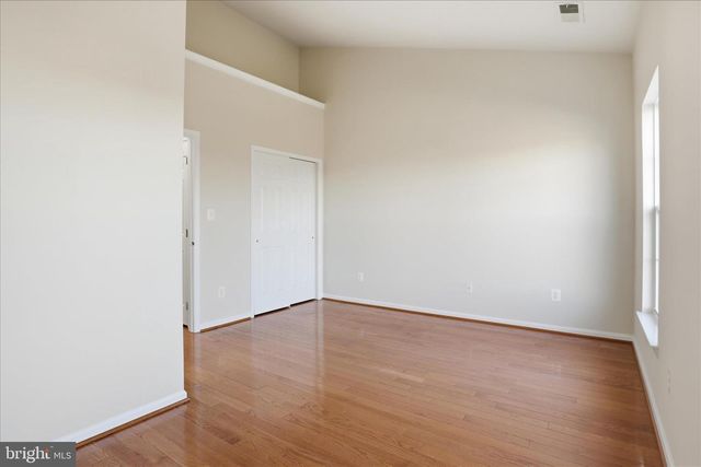 20432 HOMELAND TER, Ashburn, VA 20147