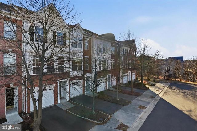 20432 HOMELAND TER, Ashburn, VA 20147