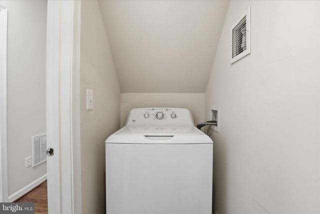 20432 HOMELAND TER, Ashburn, VA 20147