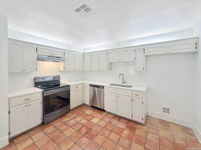 15238 BENT MOSS STREET, San Antonio, TX 78232