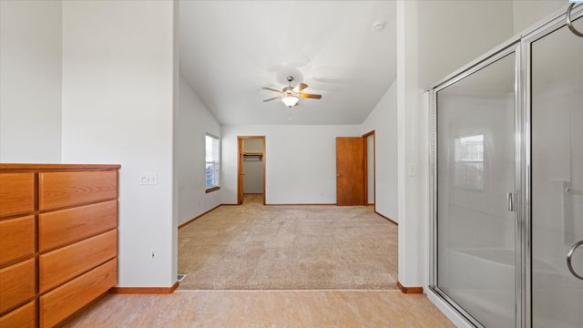 1869 SE Larch Ave, College Place, WA 99324