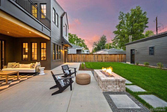 2070 S Saint Paul Street, Denver, CO 80210