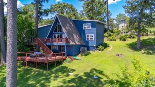 169 N County Road 4945, Etoile, TX 75944