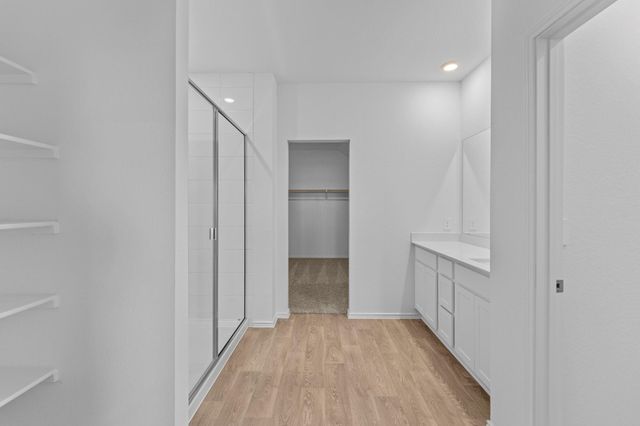 12200 Silverton Tree BND, Mustang Ridge, TX 78610