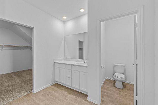 12200 Silverton Tree BND, Mustang Ridge, TX 78610
