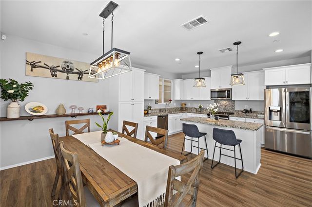 41461 Winterberry, Murrieta, CA 92562