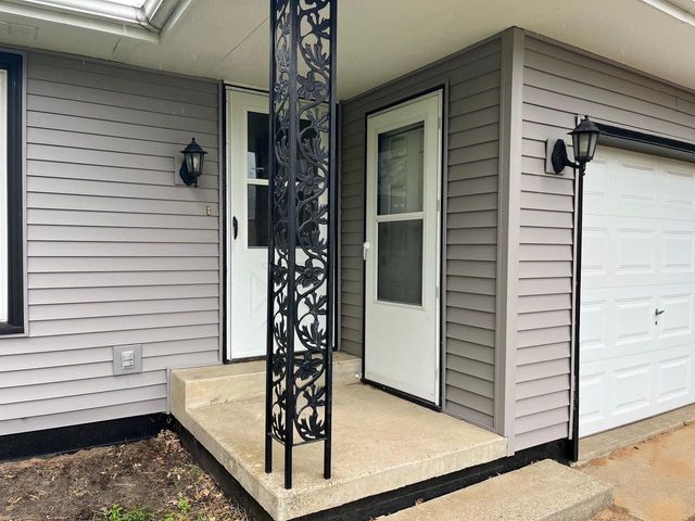 208 Roberts Street, Friendship, WI 53934