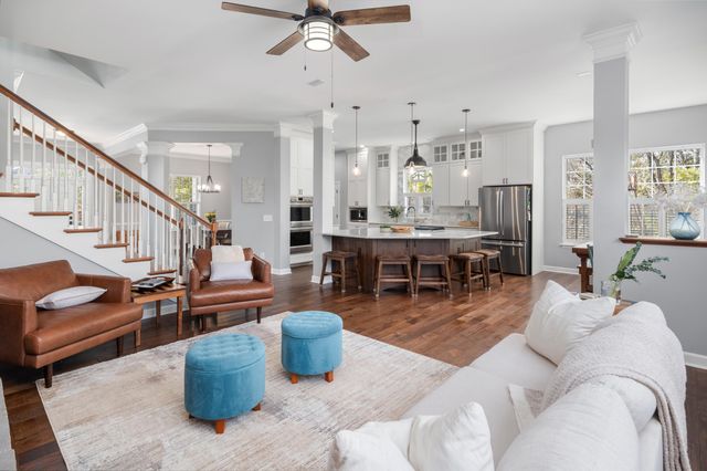 201 N Ladd Court, Charleston, SC 29492