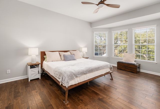 201 N Ladd Court, Charleston, SC 29492