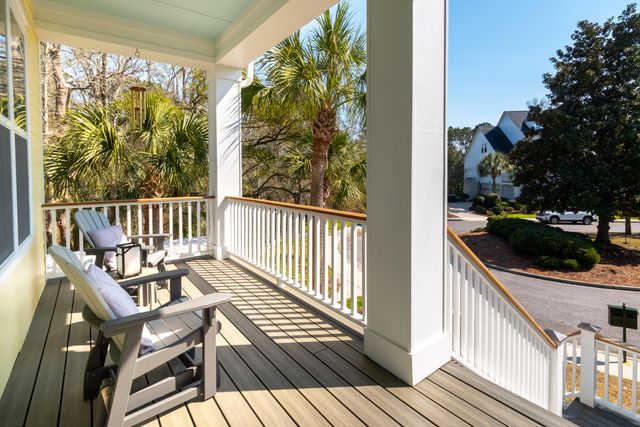 201 N Ladd Court, Charleston, SC 29492