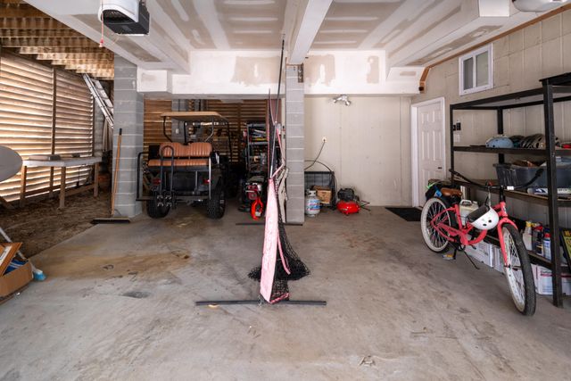 201 N Ladd Court, Charleston, SC 29492