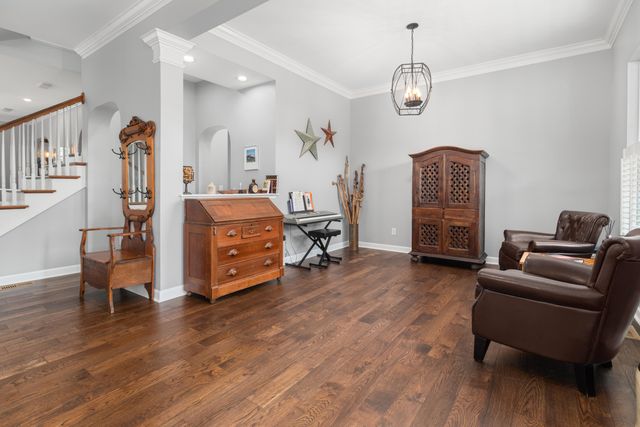 201 N Ladd Court, Charleston, SC 29492