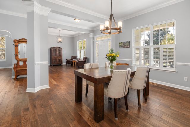 201 N Ladd Court, Charleston, SC 29492