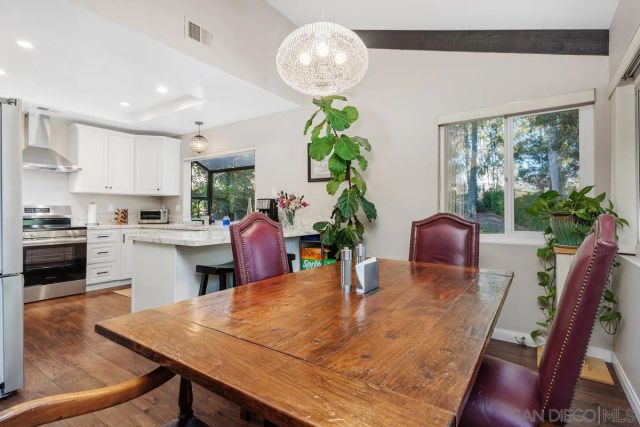 1844 Wintergreen Glen, Escondido, CA 92026