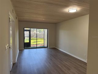 2388 LAKE HEATHER HEIGHTS COURT 104, Dunedin, FL 34698