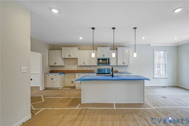 925 Moody Town Rd, Bumpass, VA 23024
