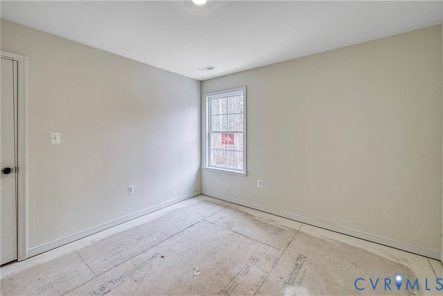 925 Moody Town Rd, Bumpass, VA 23024