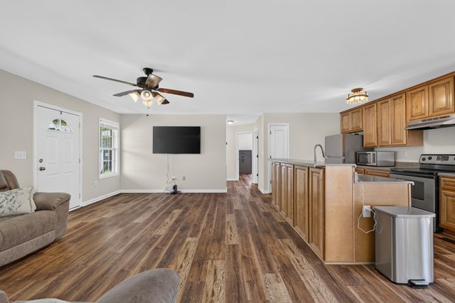 29 Heather Rd, Fayetteville, TN 37334