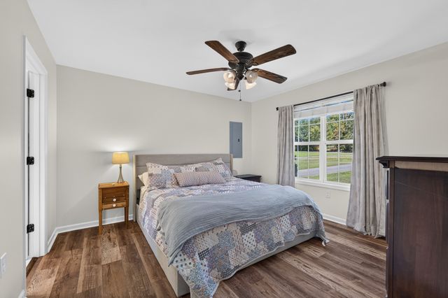29 Heather Rd, Fayetteville, TN 37334