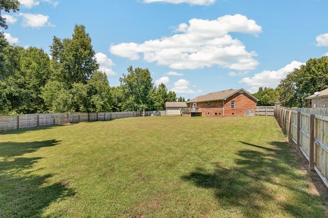 29 Heather Rd, Fayetteville, TN 37334