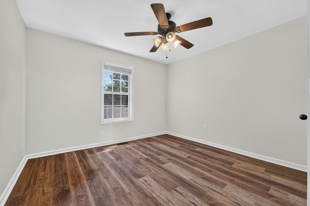 29 Heather Rd, Fayetteville, TN 37334