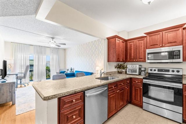 55 SW 2nd Ave 405G, Boca Raton, FL 33432