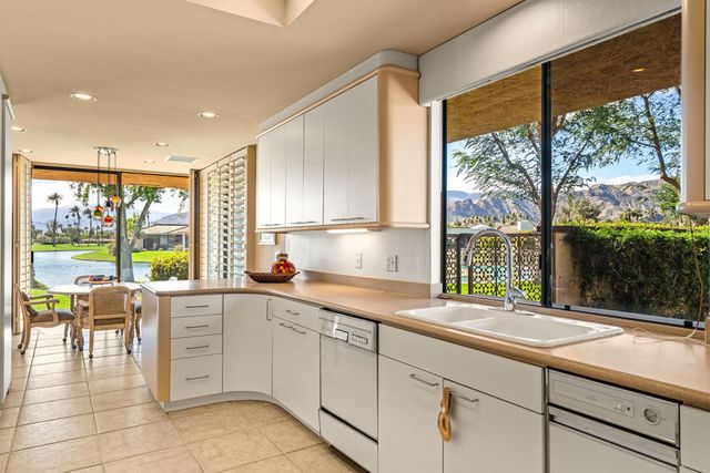 47 Columbia Drive, Rancho Mirage, CA 92270