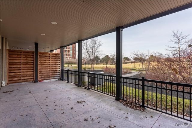 35 Ojibwa Circle, Buffalo, NY 14202