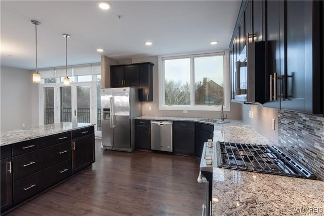 35 Ojibwa Circle, Buffalo, NY 14202