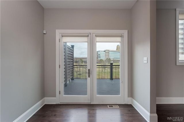 35 Ojibwa Circle, Buffalo, NY 14202