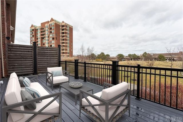 35 Ojibwa Circle, Buffalo, NY 14202