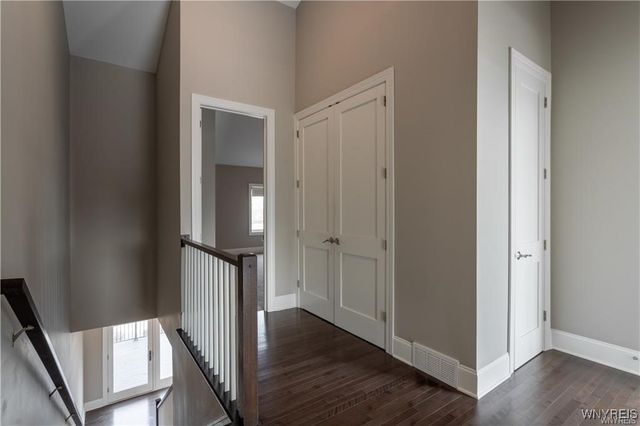 35 Ojibwa Circle, Buffalo, NY 14202