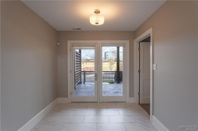 35 Ojibwa Circle, Buffalo, NY 14202