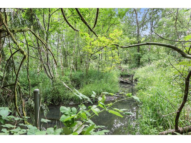 5450 Se PINE St, Hillsboro, OR 97123