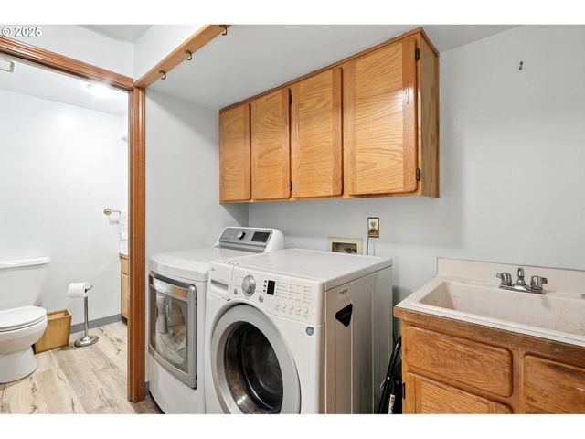 5450 Se PINE St, Hillsboro, OR 97123