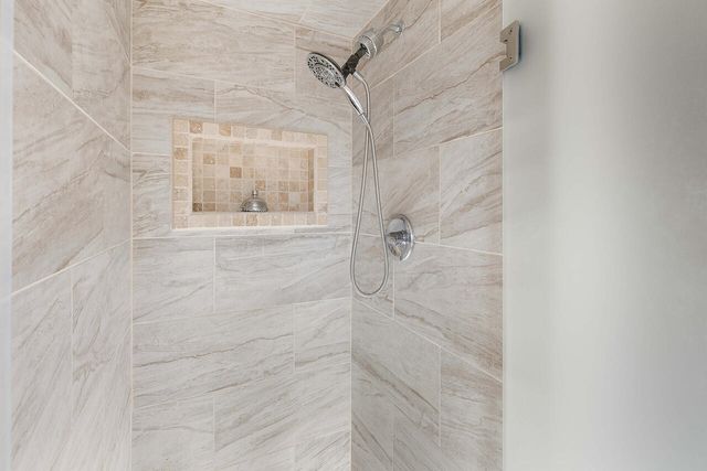 6031 Maddux Place NW, Albuquerque, NM 87114