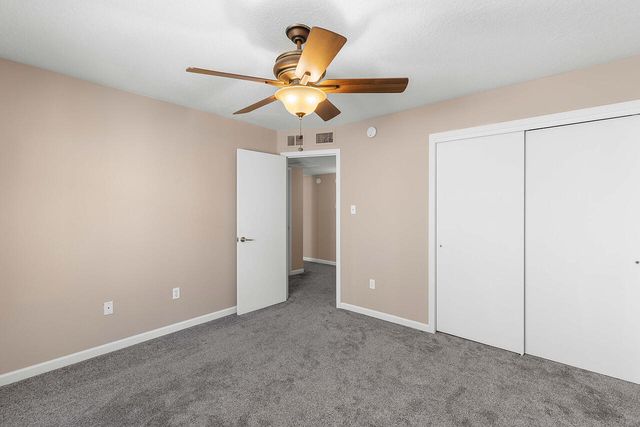 6031 Maddux Place NW, Albuquerque, NM 87114