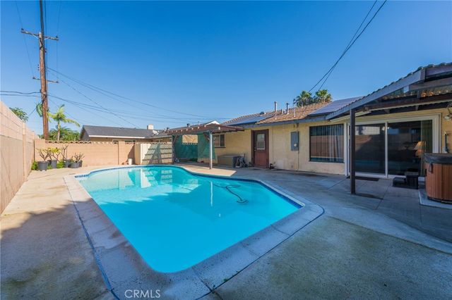 11791 Onyx, Garden Grove, CA 92845