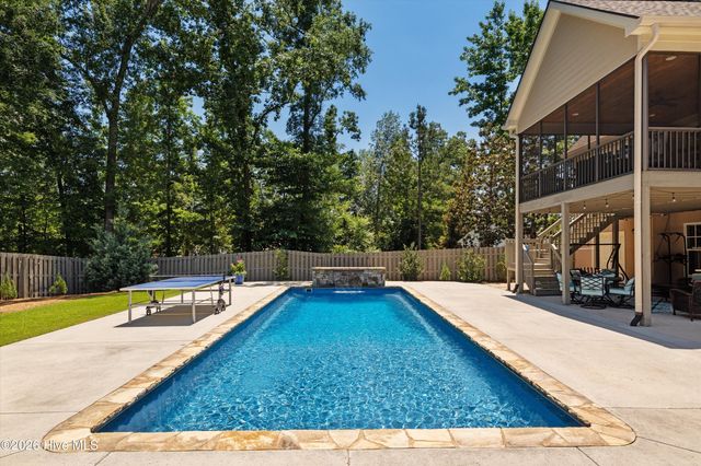 717 Bishops Circle, Evans, GA 30809