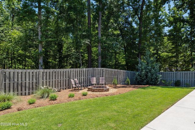 717 Bishops Circle, Evans, GA 30809